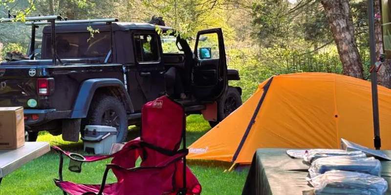 Camping Tab